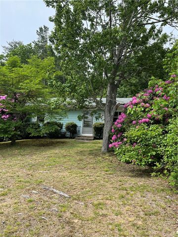 1369 Hope Road, Cranston, RI 02831