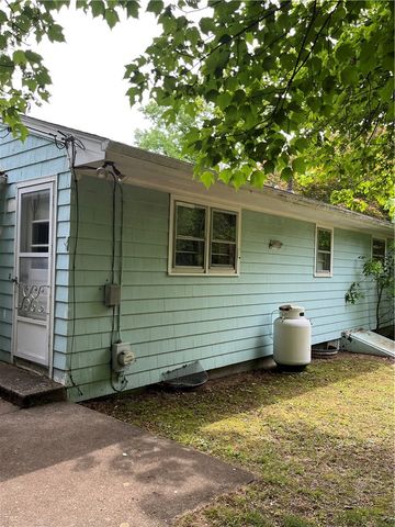 1369 Hope Road, Cranston, RI 02831