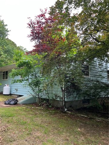 1369 Hope Road, Cranston, RI 02831