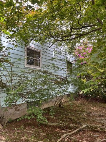 1369 Hope Road, Cranston, RI 02831