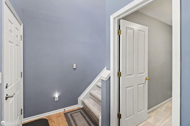 4011 Hampton Ridge Boulevard, Genoa Twp, MI 48843