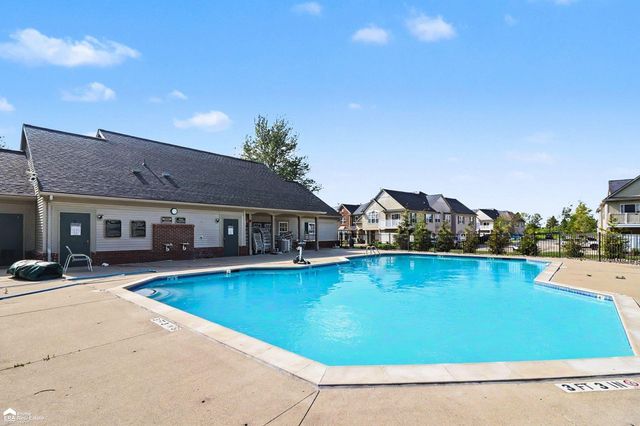 4011 Hampton Ridge Boulevard, Genoa Twp, MI 48843