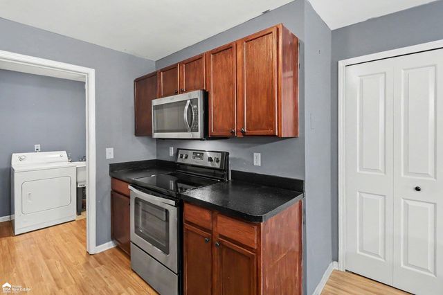 4011 Hampton Ridge Boulevard, Genoa Twp, MI 48843