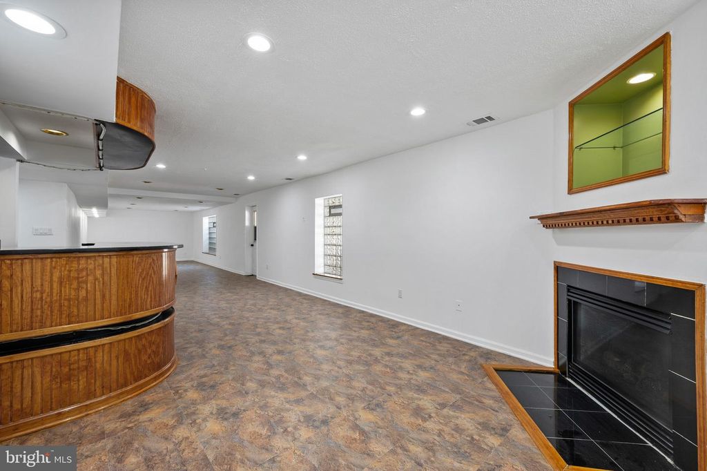 Image 15 of property listing at 404 PRAIRIE CT, Upper Marlboro, MD 20774