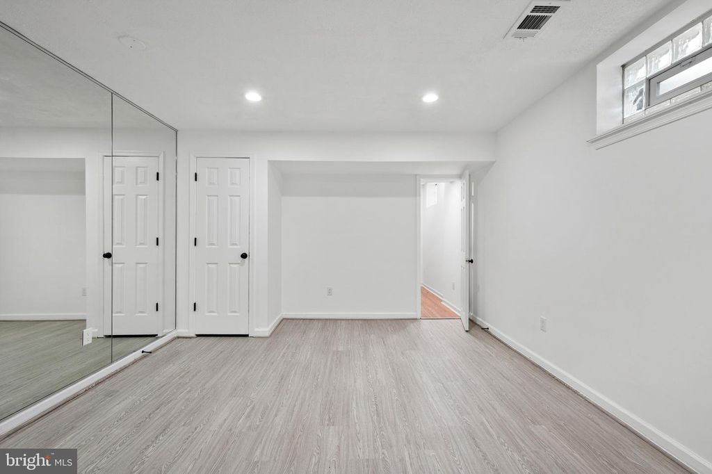 Image 24 of property listing at 404 PRAIRIE CT, Upper Marlboro, MD 20774