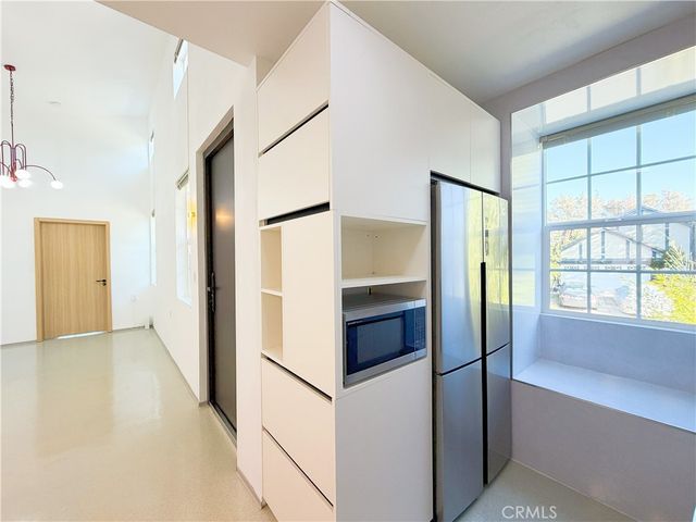 1 Quiet Hills Circle Drive, Phillips Ranch, CA 91766