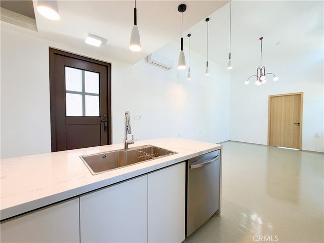 1 Quiet Hills Circle Drive, Phillips Ranch, CA 91766