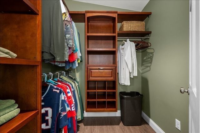 96 Ridge Rd, Northborough, MA 01532