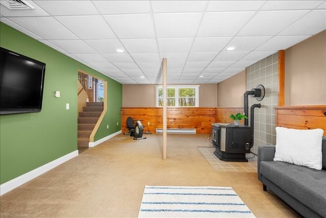 96 Ridge Rd, Northborough, MA 01532
