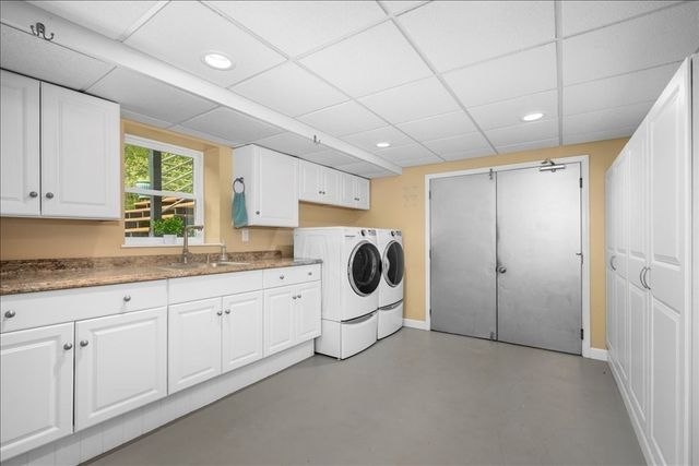 96 Ridge Rd, Northborough, MA 01532