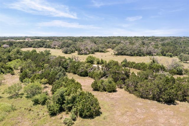 117 Stonehouse DR, Liberty Hill, TX 78642