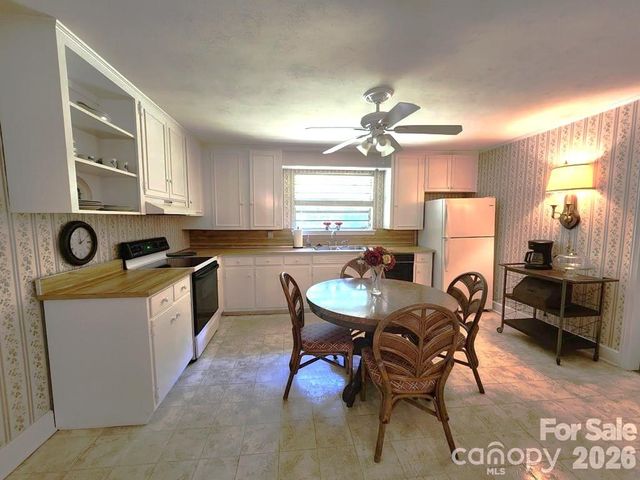 2333 Lynwood Drive, Lancaster, SC 29720