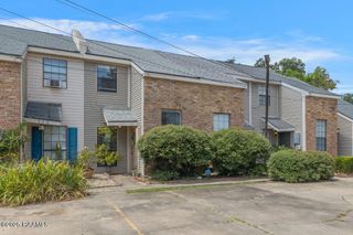 110 S St Pierre Street, Broussard, LA 70518