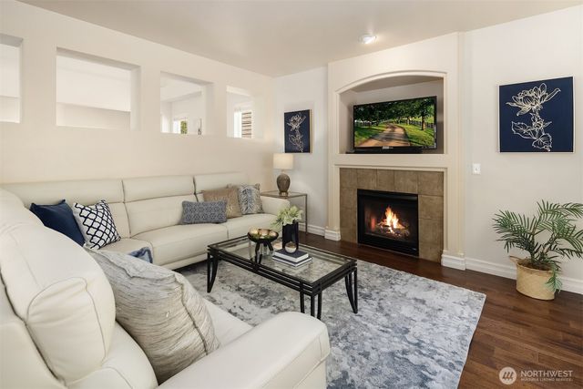 16148 Parkside Way SE, Renton, WA 98058