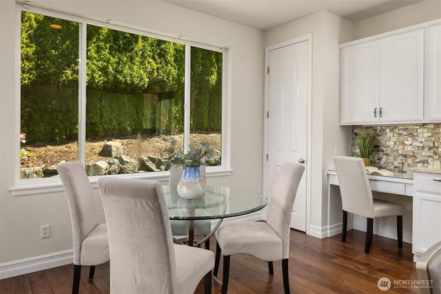 16148 Parkside Way SE, Renton, WA 98058