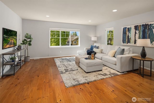 16148 Parkside Way SE, Renton, WA 98058