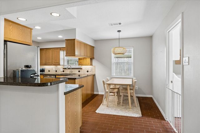 8114 Twin Hills Drive, Houston, TX 77071