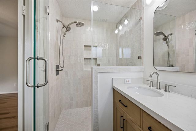8114 Twin Hills Drive, Houston, TX 77071