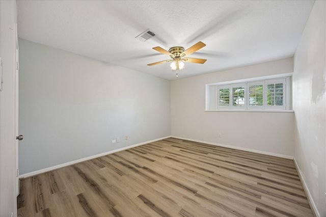8114 Twin Hills Drive, Houston, TX 77071