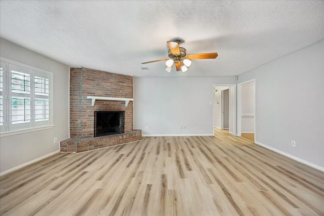 8114 Twin Hills Drive, Houston, TX 77071