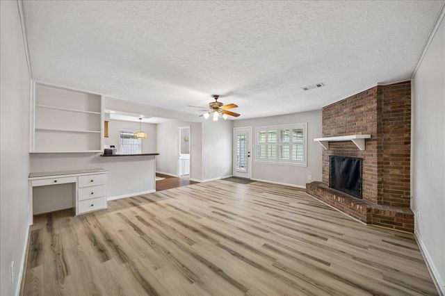 8114 Twin Hills Drive, Houston, TX 77071