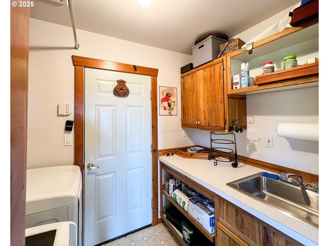 30517 K Pl, Ocean Park, WA 98640