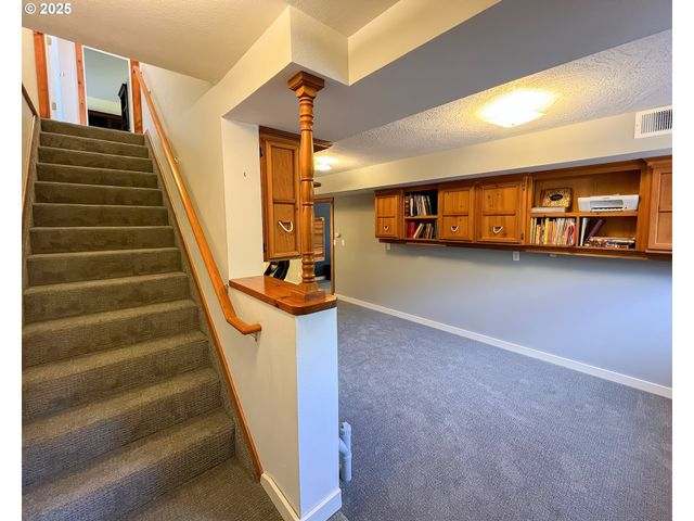 30517 K Pl, Ocean Park, WA 98640