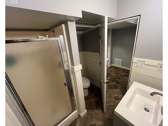 30517 K Pl, Ocean Park, WA 98640