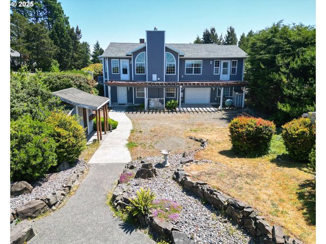 30517 K Pl, Ocean Park, WA 98640