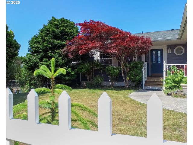 30517 K Pl, Ocean Park, WA 98640