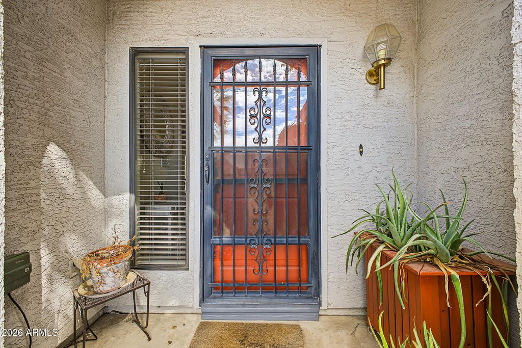6308 W PORT ROYALE Lane, Glendale, AZ 85306 — photo 4