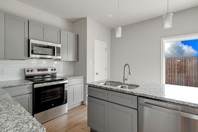 10508 Ruffin Drive, Fort Worth, TX 76131