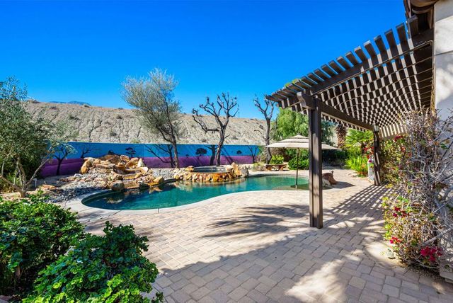 81271 Jasmine Court, La Quinta, CA 92253