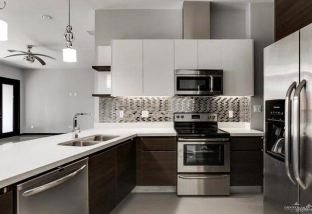 1316 E Balboa Avenue, Mcallen, TX 78503