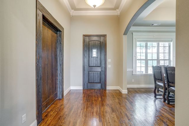 190 Ethan Drive, Hudson Oaks, TX 76087