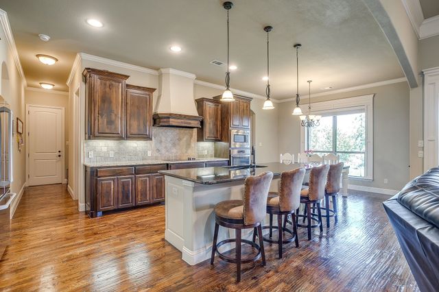 190 Ethan Drive, Hudson Oaks, TX 76087