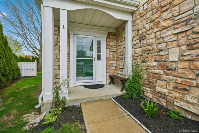 1 Ariel Drive, Middle Island, NY 11953