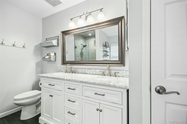 1 Ariel Drive, Middle Island, NY 11953