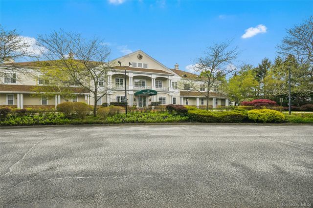 1 Ariel Drive, Middle Island, NY 11953