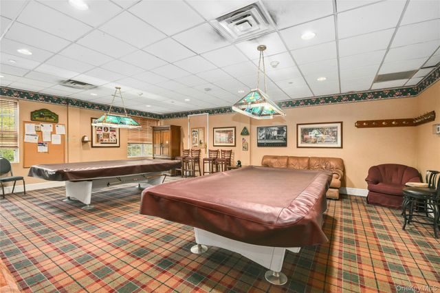 1 Ariel Drive, Middle Island, NY 11953