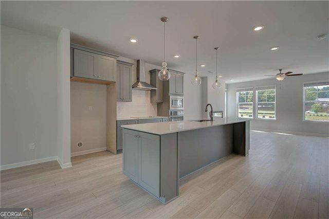 3008 Daybreak Lane, Newnan, GA 30265