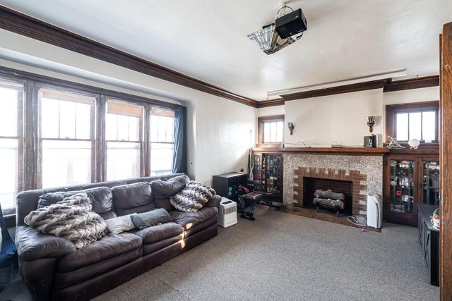 1429 S 79th STREET, West Allis, WI 53214