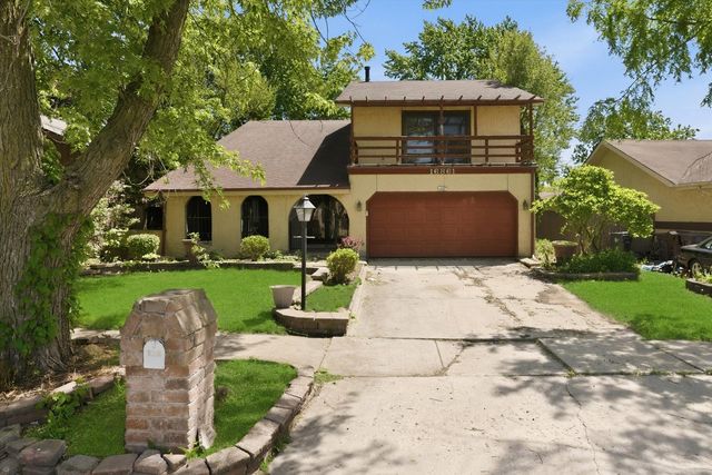 16861 Thackery Avenue, Oak Forest, IL 60452