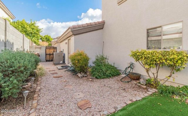 8094 W ZOE ELLA Way, Peoria, AZ 85382