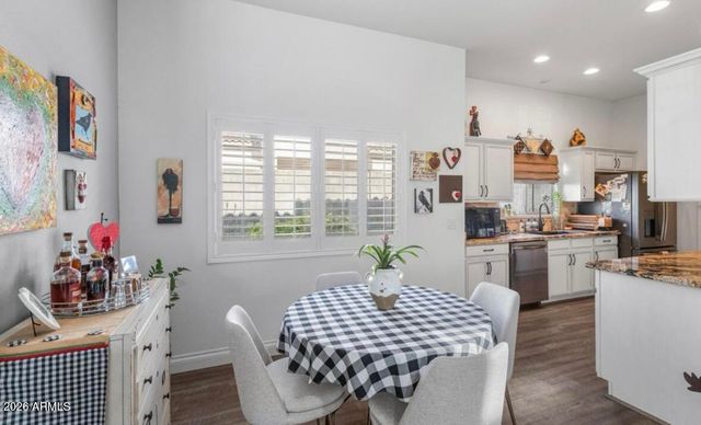 8094 W ZOE ELLA Way, Peoria, AZ 85382