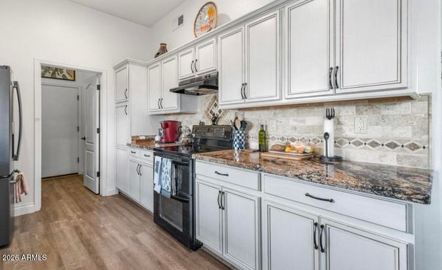 8094 W ZOE ELLA Way, Peoria, AZ 85382