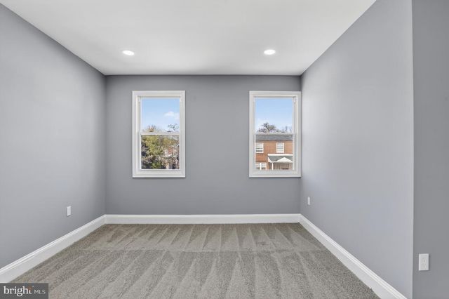 1 N CULVER ST, Baltimore, MD 21229
