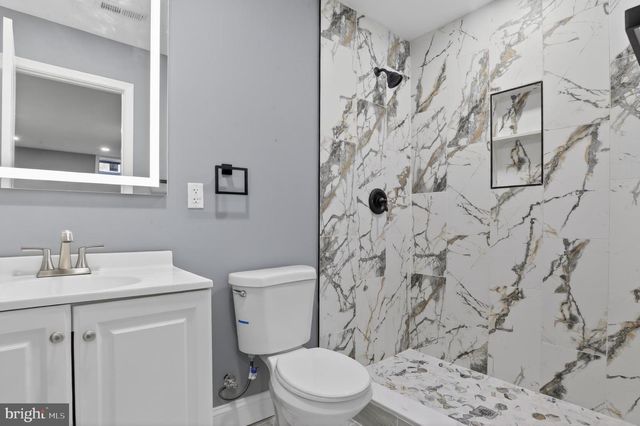 1 N CULVER ST, Baltimore, MD 21229