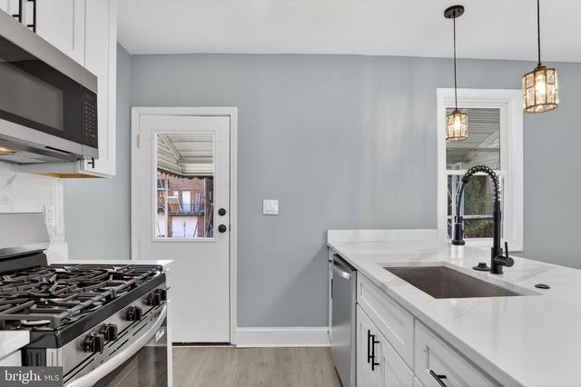 1 N CULVER ST, Baltimore, MD 21229