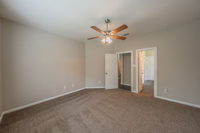 2301 Springmere Drive, Arlington, TX 76012